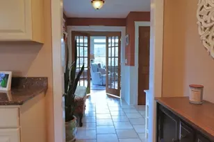 11 Fairway Ln, Medway, MA 02053 - Photo 8