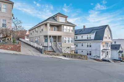 127 Henry Ave #2B, Lynn, MA 01902 - Photo 1