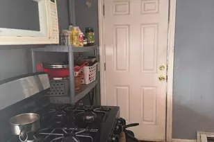 18 Lawrence St, Brockton, MA 02301 - Photo 2