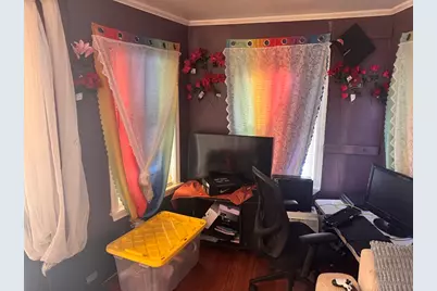 18 Lawrence St, Brockton, MA 02301 - Photo 4