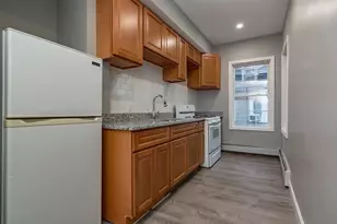 296 Ames, Lawrence, MA 01841 - Photo 4