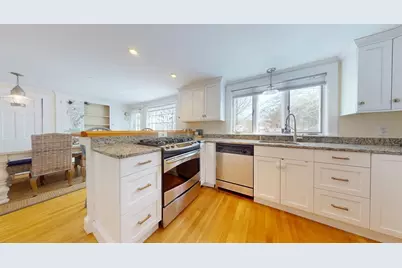 148 Berry Avenue, Yarmouth, MA 02673 - Photo 8