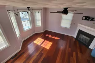 129 Manchester St, Lowell, MA 01852 - Photo 10