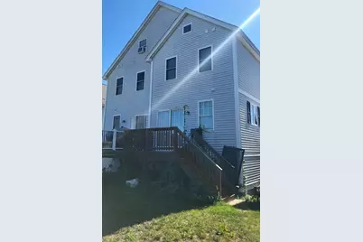 129 Manchester Street #B, Lowell, MA 01852 - Photo 2