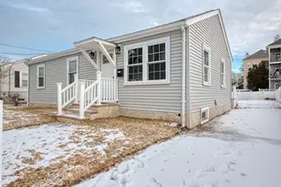 106 Lewiston St, Boston, MA 02136 - Photo 4