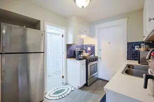 104 Oak St, Fall River, MA 02720 - Photo 4