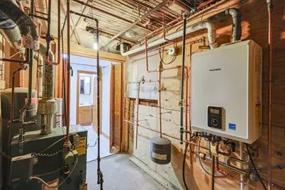 104 Oak St #1N, Fall River, MA 02720 - Photo 8