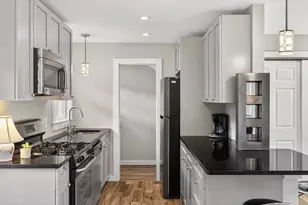 16 Conwell St, Provincetown, MA 02657 - Photo 18