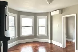 653 Brock Ave, New Bedford, MA 02744 - Photo 4