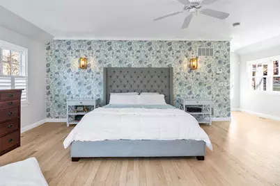 2 Prince St, Beverly, MA 01915 - Photo 24