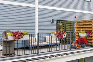 4 Payne St, Boston, MA 02122 - Photo 18