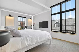 4 Payne St, Boston, MA 02122 - Photo 28