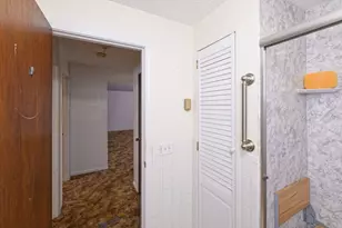 39 Pleasant St, Northborough, MA 01532 - Photo 18