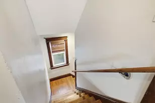 29 Webster Ave, West Springfield, MA 01089 - Photo 16