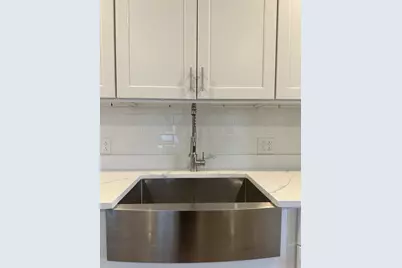 62 W 6th St #1, Lowell, MA 01850 - Photo 2