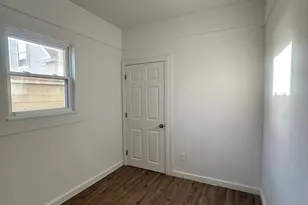 62 W 6th St, Lowell, MA 01850 - Photo 10