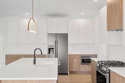 17 Lucy Way, Haverhill, MA 01832 - Photo 6