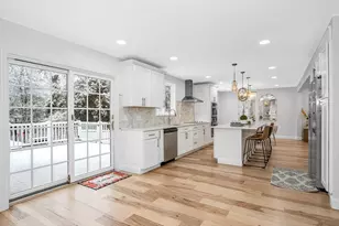 300 Kenoza St, Haverhill, MA 01830 - Photo 6