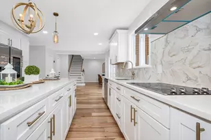 300 Kenoza St, Haverhill, MA 01830 - Photo 2