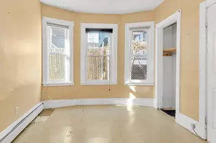 6 Priesing St, Boston, MA 02130 - Photo 20