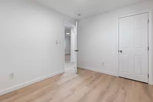 303 Broadway, Lynn, MA 01904 - Photo 8