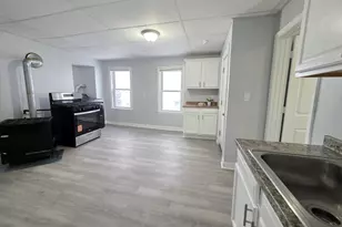 39 Harlem, Worcester, MA 01610 - Photo 2