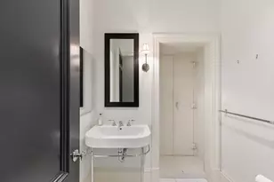 20 Beacon St, Boston, MA 02108 - Photo 32