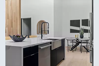 22 High Street #101, Boston, MA 02122 - Photo 2