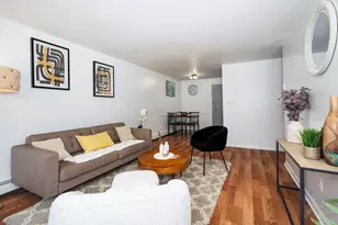 426 Pleasant St, Malden, MA 02148 - Photo 4