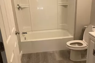 26 W Webster Rd, Manchester, NH 03104 - Photo 4