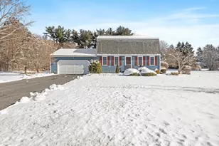 34 Rolling Hills Dr, East Bridgewater, MA 02333 - Photo 1