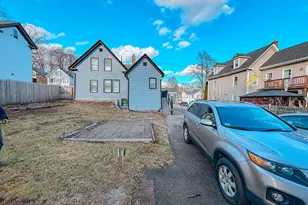 38 Washington St, Marlborough, MA 01752 - Photo 8