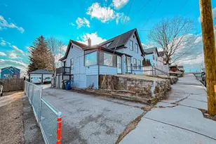 38 Washington St, Marlborough, MA 01752 - Photo 4