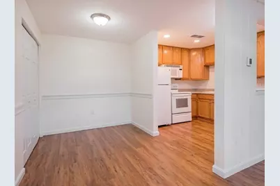 18 Williamsburg #1, Shrewsbury, MA 01545 - Photo 4