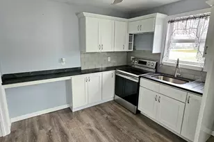 5 William St, Acushnet, MA 02743 - Photo 10