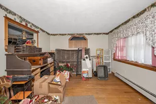 18 Hurley Ave, Dracut, MA 01826 - Photo 12