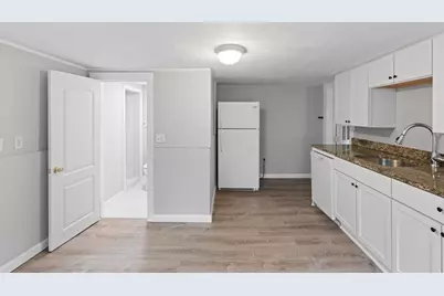 95-B N Main St #B, Andover, MA 01810 - Photo 14