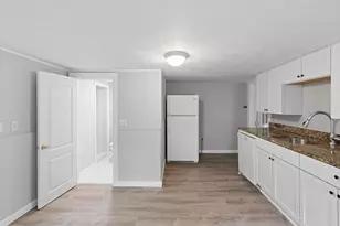 95-B N Main St, Andover, MA 01810 - Photo 14