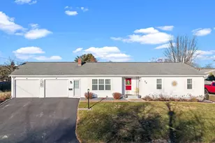 26 Massachusetts Ave, Somerset, MA 02726 - Photo 2