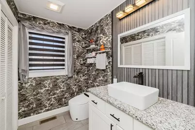 65 Armsby St, New Bedford, MA 02745 - Photo 4