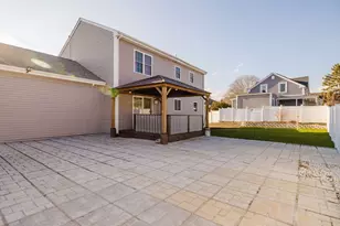 65 Armsby St, New Bedford, MA 02745 - Photo 10