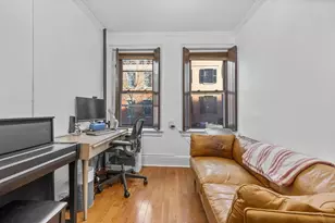 33 Irving St, Boston, MA 02114 - Photo 6