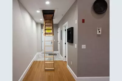 30 Market St #7, Lowell, MA 01852 - Photo 8