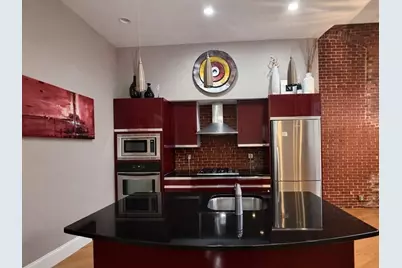 30 Market St #7, Lowell, MA 01852 - Photo 4