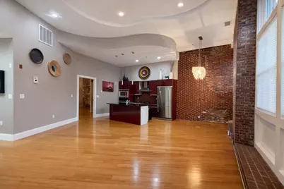 30 Market St #7, Lowell, MA 01852 - Photo 2