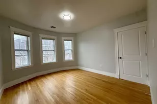 174 Maplewood St, Watertown, MA 02472 - Photo 16