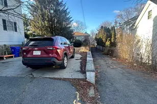 22 Norcross St, Arlington, MA 02476 - Photo 2