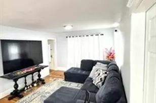 260 Grant St, Framingham, MA 01702 - Photo 4