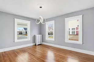 323 Burncoat St, Worcester, MA 01606 - Photo 8