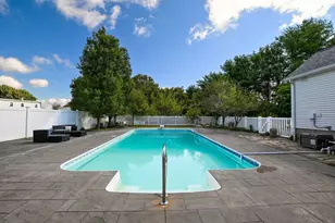 278 Slocum Rd, Dartmouth, MA 02747 - Photo 26